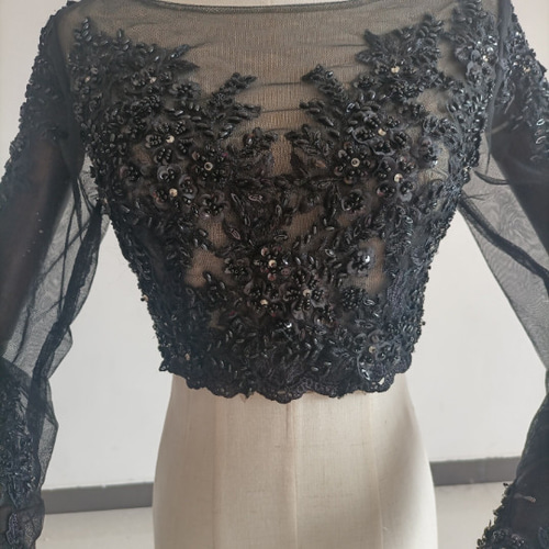 ブラック背中開き 長袖 ウエディングドレス用ボレロ トップス 上品  