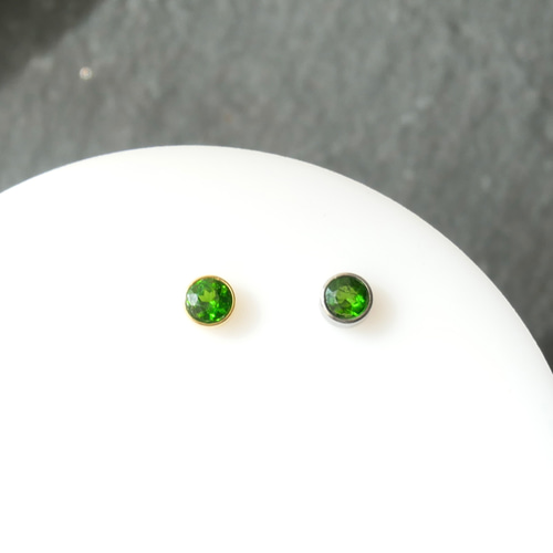 3mm クロムダイオプサイドの一粒ピアス サージカルステンレス
