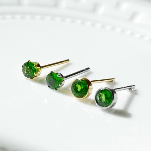 3mm クロムダイオプサイドの一粒ピアス サージカルステンレス
