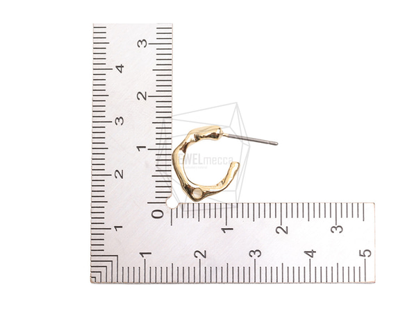 ERG-2485-G [2 件] 錘擊 C 形耳環，錘擊 C 形柱 第5張的照片