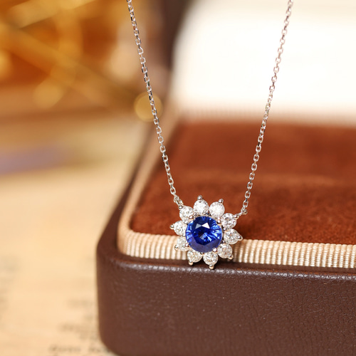 天然ダイヤモンド付きサファイアネックレスk18 ネックレス・ペンダント