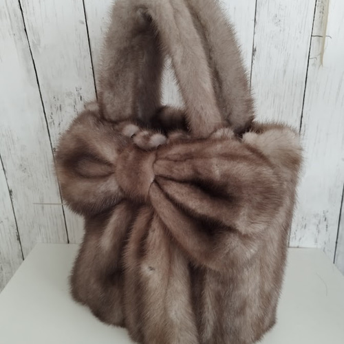 new antique ¶ ブルーアイリスミンクファー着脱可能リボン付き長方形底