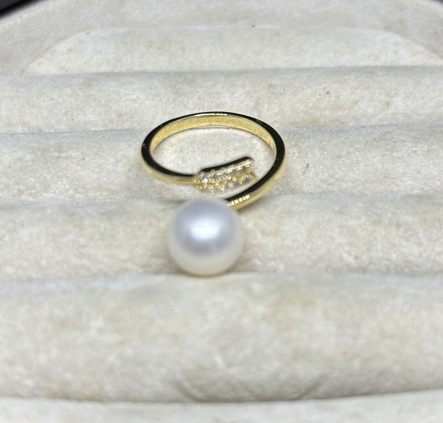ホワイトサウスシー　パールリング