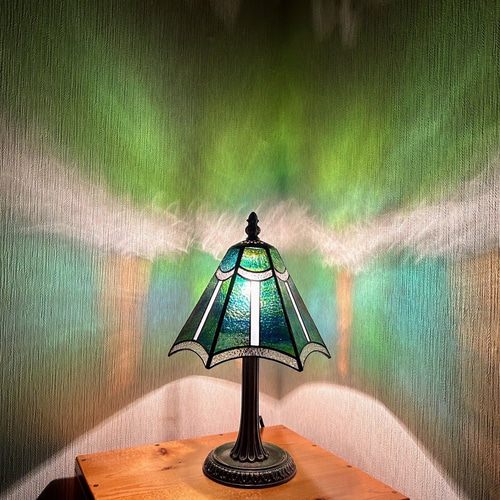 オーシャン（ステンドグラスのテーブルランプ） スタンドライト