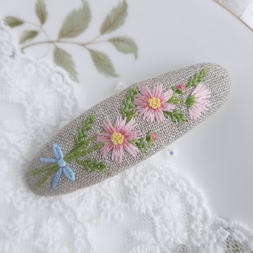 大人可愛いpinkコスモス刺繍パッチンピン コスモスヘアピン ヘアピン 