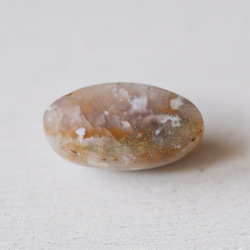 アゲート＊オーバル・カボション・カット＊12.76ct＊19.8×10.6mm＊QAG-014 3枚目の画像