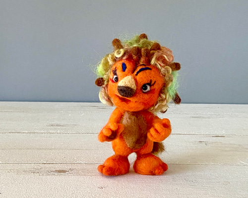 ほわケロ　羊毛人形（Ｌ）　伯爵　ドラキュラ君 ほわケロ 羊毛人形（L） 伯爵 ドラキュラ君 FIG]ドラキュラ伯爵