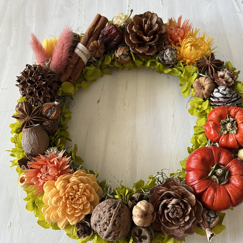 ハロウィンリース(*´∀｀*) 木の実リース　ドライフラワー　秋リース ハロウィンリース(*´∀｀*) 木の実リースドライフラワー秋リース