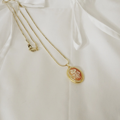 オレンジの花束カメオ ペンダント【スターダスト ゴールド