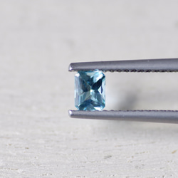 ブルー・アパタイト＊オクタゴン・カット＊0.28ct＊4.3×3.4mm＊AP-014 4枚目の画像