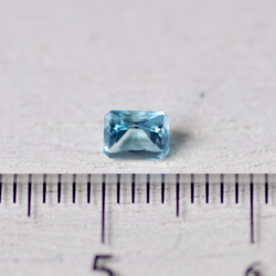 ブルー・アパタイト＊オクタゴン・カット＊0.28ct＊4.3×3.4mm＊AP-014 5枚目の画像