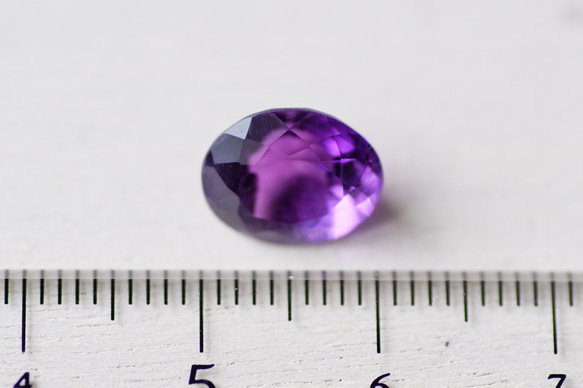 アメシスト＊オーバル・カット＊3.10ct＊10.3×8.6mm＊QA-016 5枚目の画像