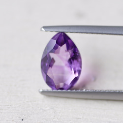 アメシスト＊ペアシェイプ・カット＊1.94ct＊10.0×6.9mm＊QA-030 4枚目の画像