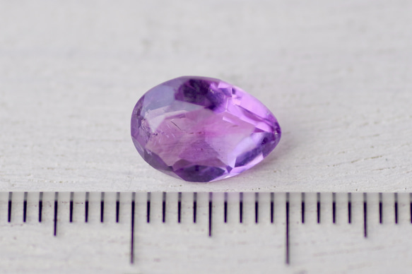 アメシスト＊ペアシェイプ・カット＊1.77ct＊9.8×6.9mm＊QA-026 5枚目の画像