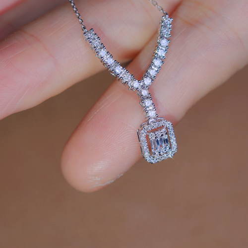 天然ダイヤモンドネックレス 天然ダイヤモンドネックレス0.7ct k18 ネックレス・ペンダント