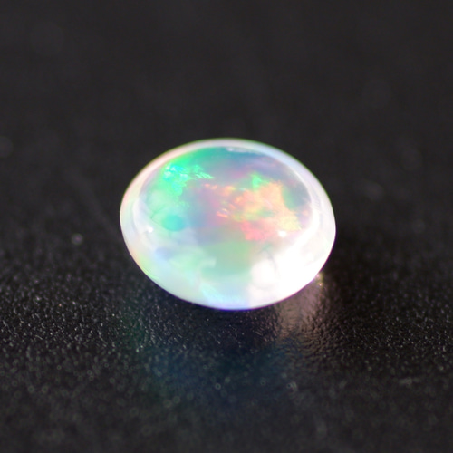 ウォーター・オパール＊オーバル・カボション・カット＊0.68ct