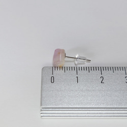 単品 フローライト (うすピンク) ピアス サージカル仕様 キャッチはシリコン [04] FL_04 7枚目の画像