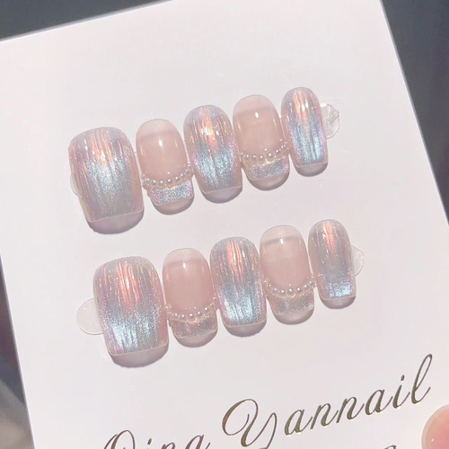 Lilith_nail☆ジェルネイルチップ☆オーダー受付中☆水光 ネイルチップ