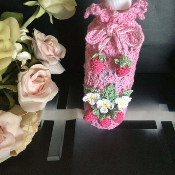 ペットボトルカバー　リバティジョアンナ/いちごラテ　ハンドメイド lbty01-3631250j23b_1.jpg