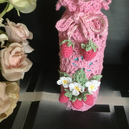 9.モリーの花のペットボトルカバー 水筒 カバー かぎ針 編み