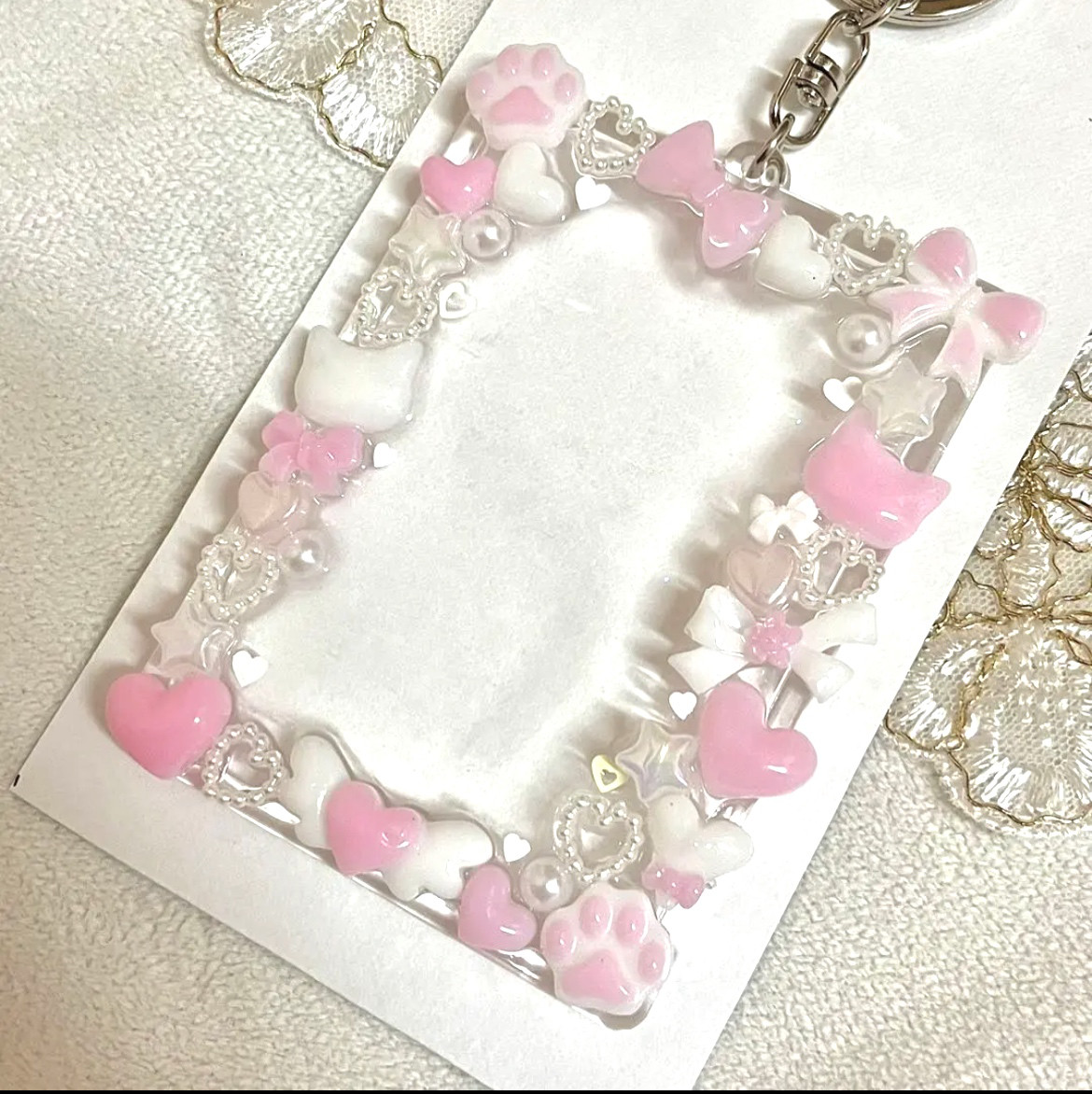 レジン トレカケース(ピンク&ホワイト)硬化ケースB8 フォト