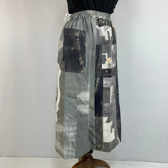 グレー旗のギャザースカート 4枚目の画像