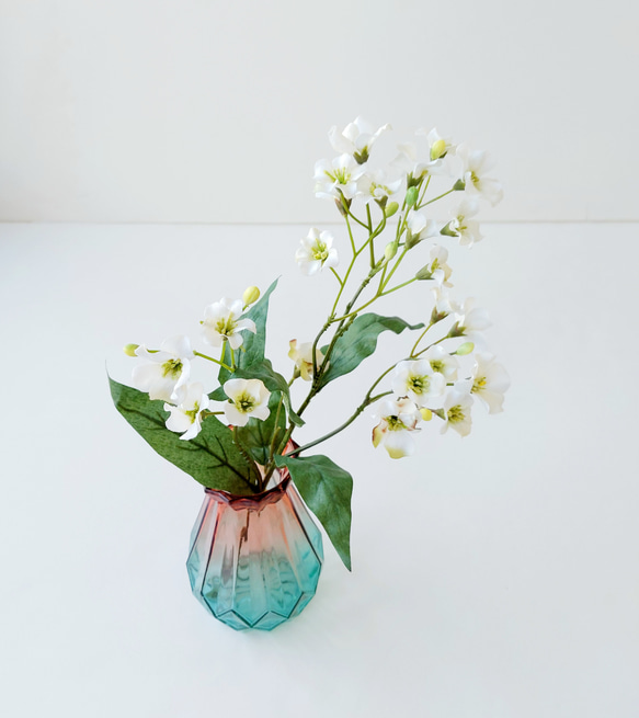 【光触媒】ブロッサムスプレーの花瓶挿し（ホワイト） 2枚目の画像