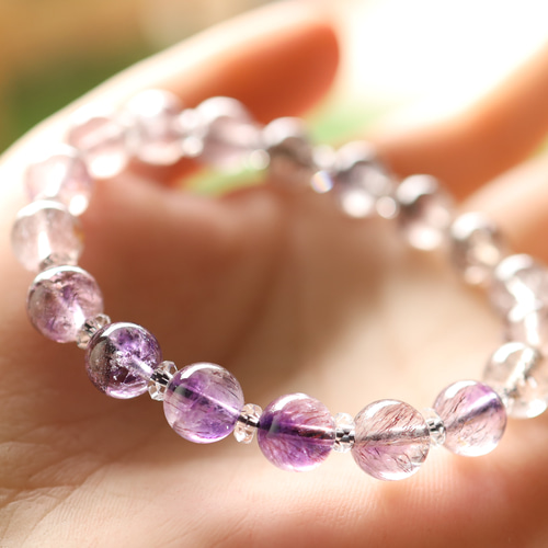 ☆スーパープレミアムブレス☆透明感と内包物が美しい石を集めました