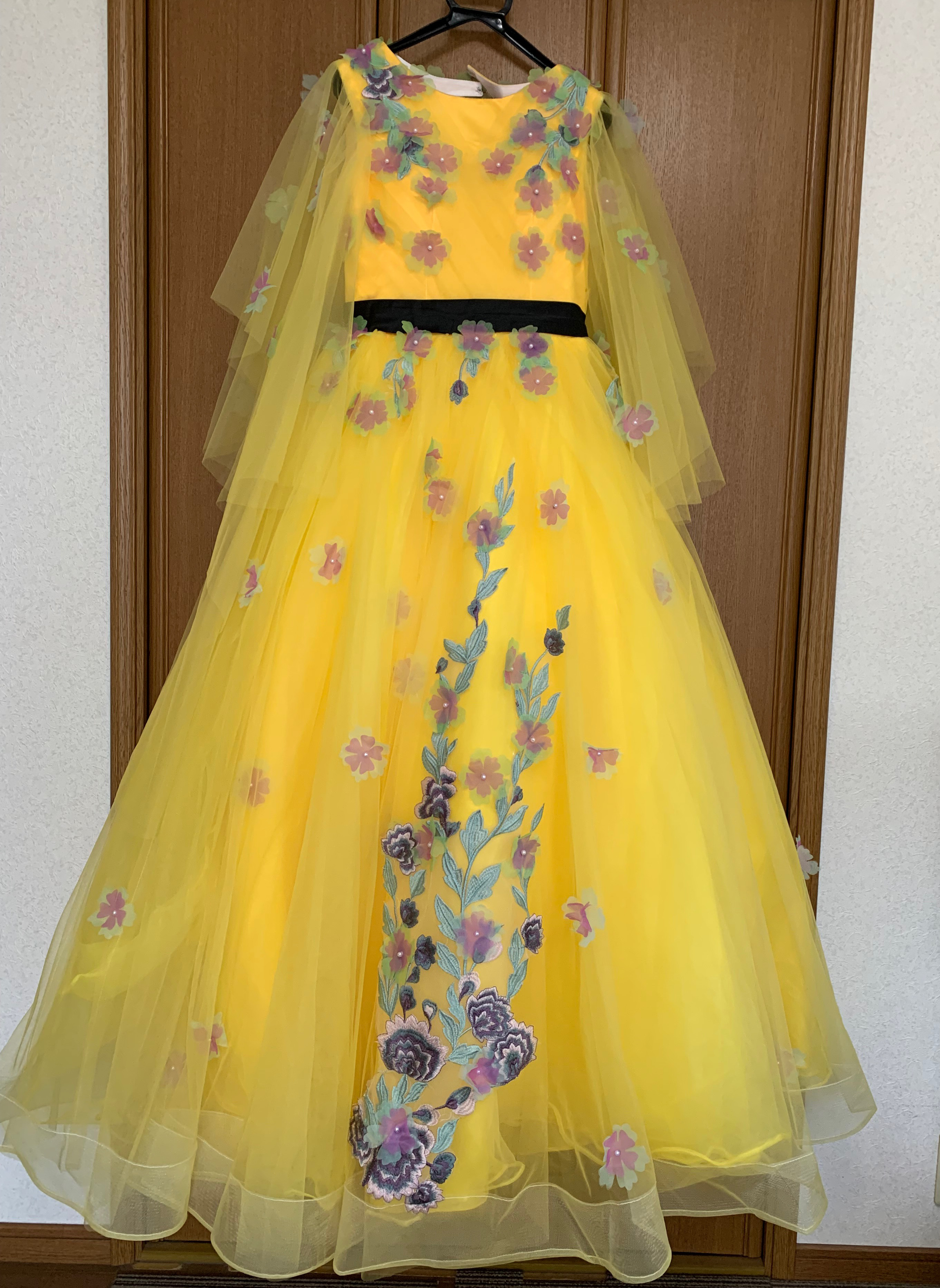 素敵〜キュートなお色直しイエローフラワー可愛いパーティードレス★サイズオーダー無料★二次会前撮り演奏会発表会など