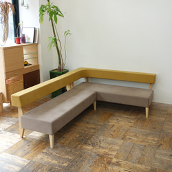 2.5s Border sofa（NA×背:SA-135 OCHRE  座:SA-186 WALNUT) 4枚目の画像