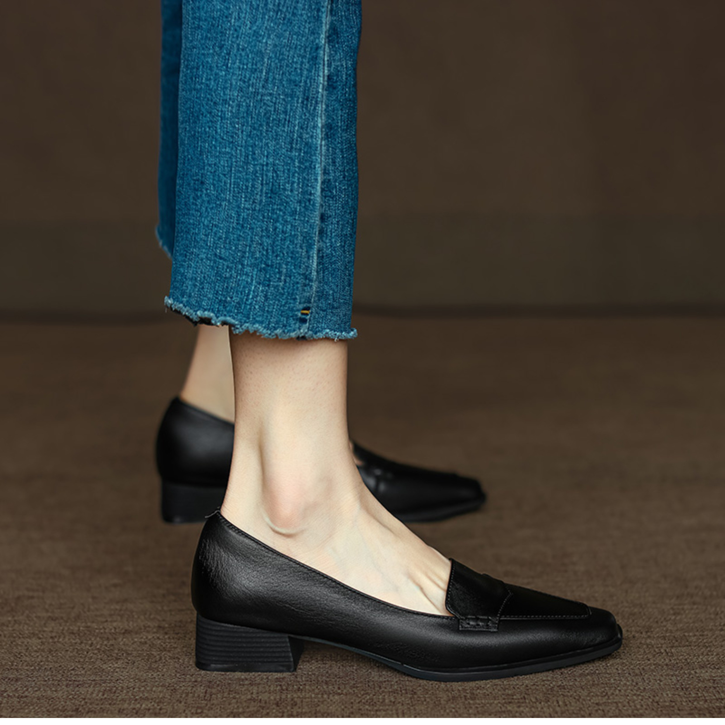 パンプス 痛くない 柔らかい デザイン ヒール 選べる レディース リクルート フォーマル オフィス 黒 ブラック 本革