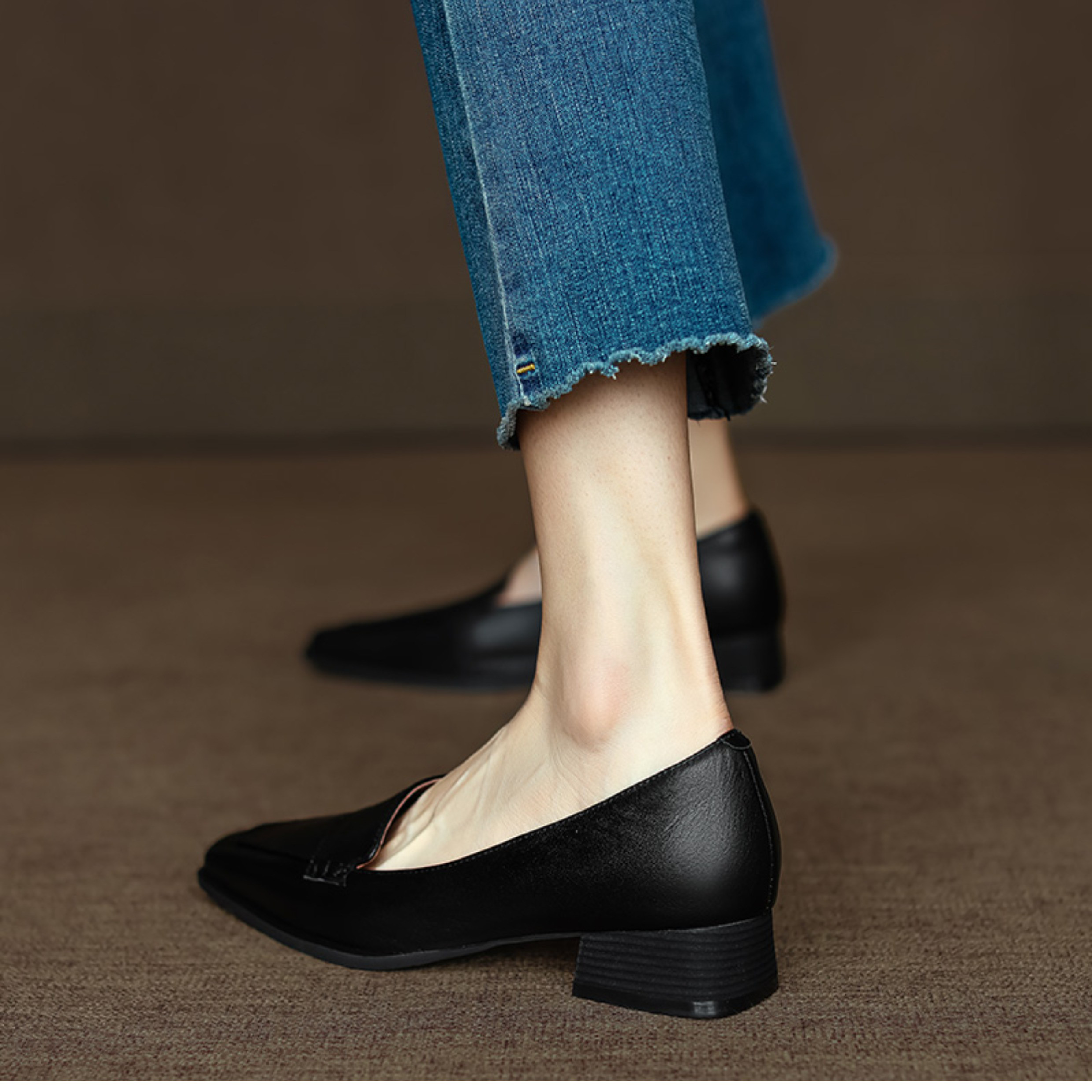 パンプス 痛くない 柔らかい デザイン ヒール 選べる レディース リクルート フォーマル オフィス 黒 ブラック 本革