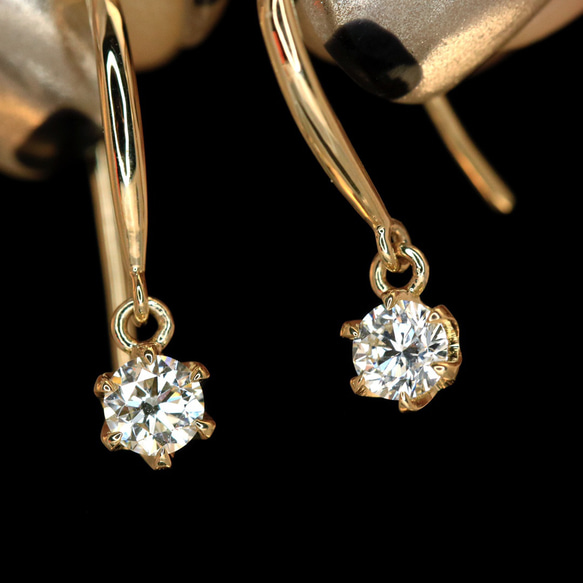 K18WG　天然ダイヤモンドピアス　合計0.38ct 合計0.38ct！k18wg ダイヤモンドピアス