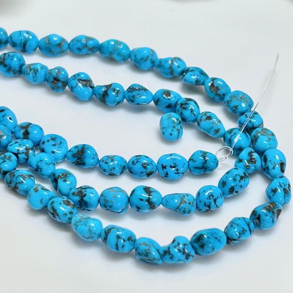 1個　スリーピングビューティー　ターコイズ　スパイダーウェブターコイズ　天然石　タンブル　無染色　 3枚目の画像