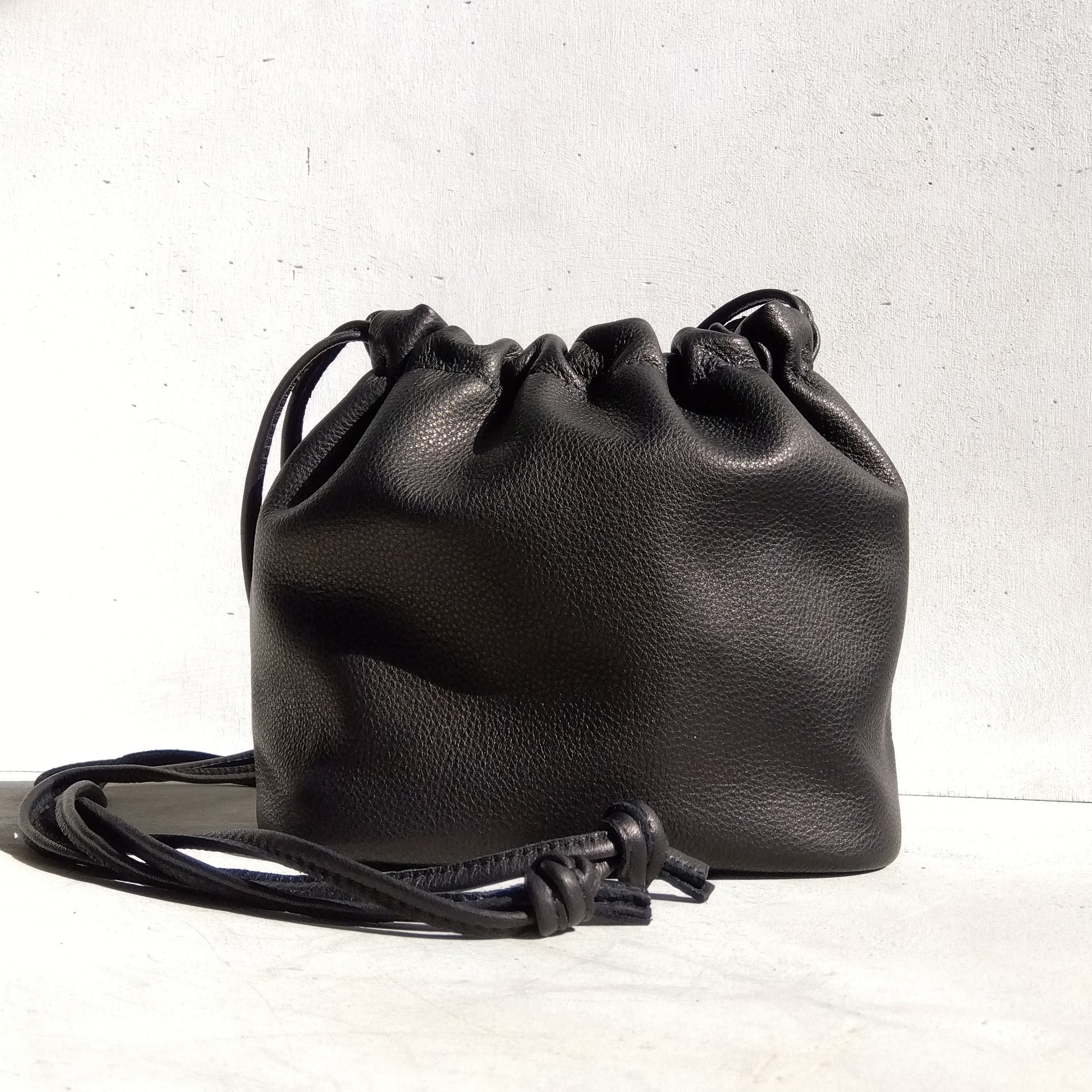 ミニ巾着バッグ／カウレザー 巾着バッグ monotone 通販 16505312