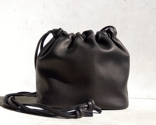 MARROW 黒 合成皮革 リング付き巾着バッグ （EX】Vegan Leather