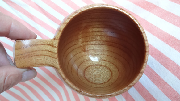 どっしりケヤキの一木彫りコーヒーカップ. 12枚目の画像