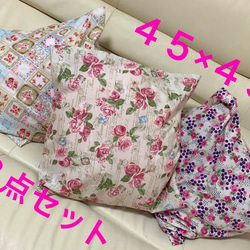 クッションカバー　45×45 バラ柄クッションカバー　薔薇柄クッションカバー　ローズ柄クッションカバー　ハンドメイド 1枚目の画像