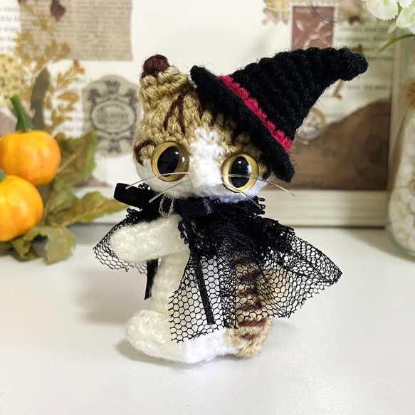 ハロウィン茶トラ猫の魔女♡あみぐるみ☆受注製作品 1枚目の画像