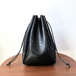 ソフトレザー巾着バッグ【ゴールド】 巾着バッグ tou. 通販 14840287