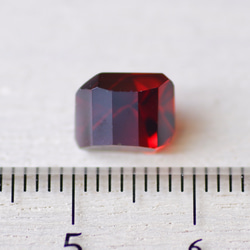 アルマンディン・ガーネット＊ファンシー・カット＊2.87ct＊8.3×7.0mm＊GA-016 5枚目の画像