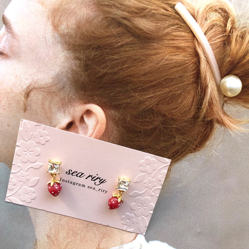 seariry no.567 sale 1点のみ 大人気 いちごピアス ビジュー Bijoux 