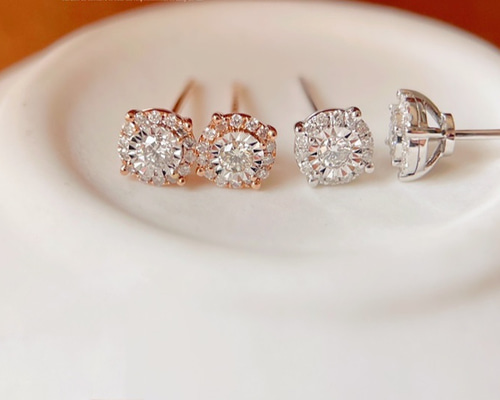 天然ダイヤモンドピアス0.5ct k18 ピアス（スタッド・一粒