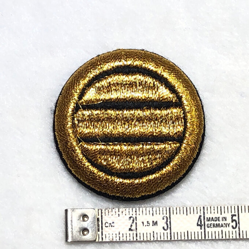 ☆刺繍缶バッジ 家紋☆ 和田義盛 三浦義澄（三浦三つ引き） ピンバッチ