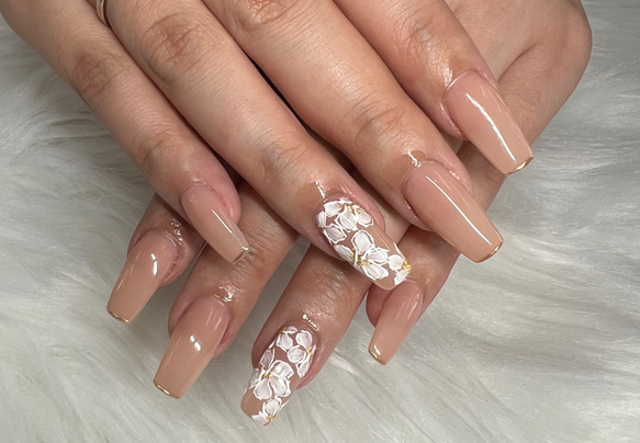 フラワーネイル ニュアンス ミラーフレンチ 綺麗 お花 シンプル