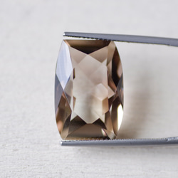 スモーキー・クォーツ＊ファンシー・カット＊14.90ct＊19.4×14.3mm＊QS-012 4枚目の画像