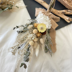 \ホワイト紫陽花/パンパスグラス　ドライフラワースワッグ　ブーケ　30cm  結婚祝い　マタニティ　ニューボーンフォト 4枚目の画像