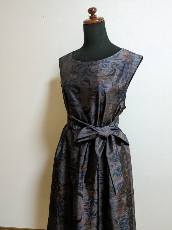 SOLD　着物リメイク　ワンピース　大島紬　M〜L 