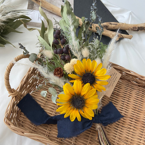 ドライフラワー❇️ゴールドとパンパス❣️ ドライフラワー 花材 ビッグテールリード パンパスグラス 穂 パンパス