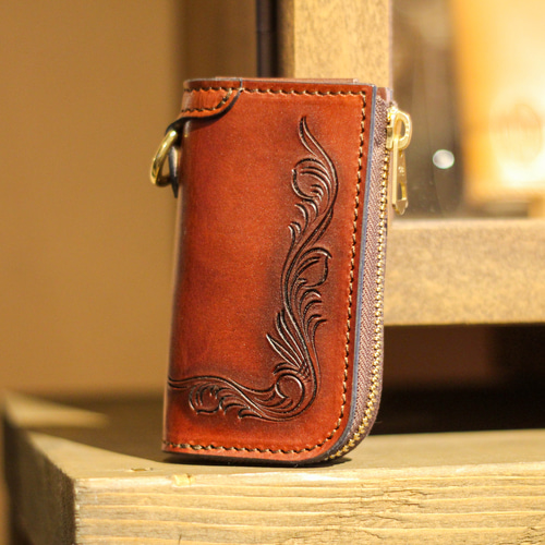受注生産】手彫りの本革スマートキー収納キーケース ヌメ革 カービング